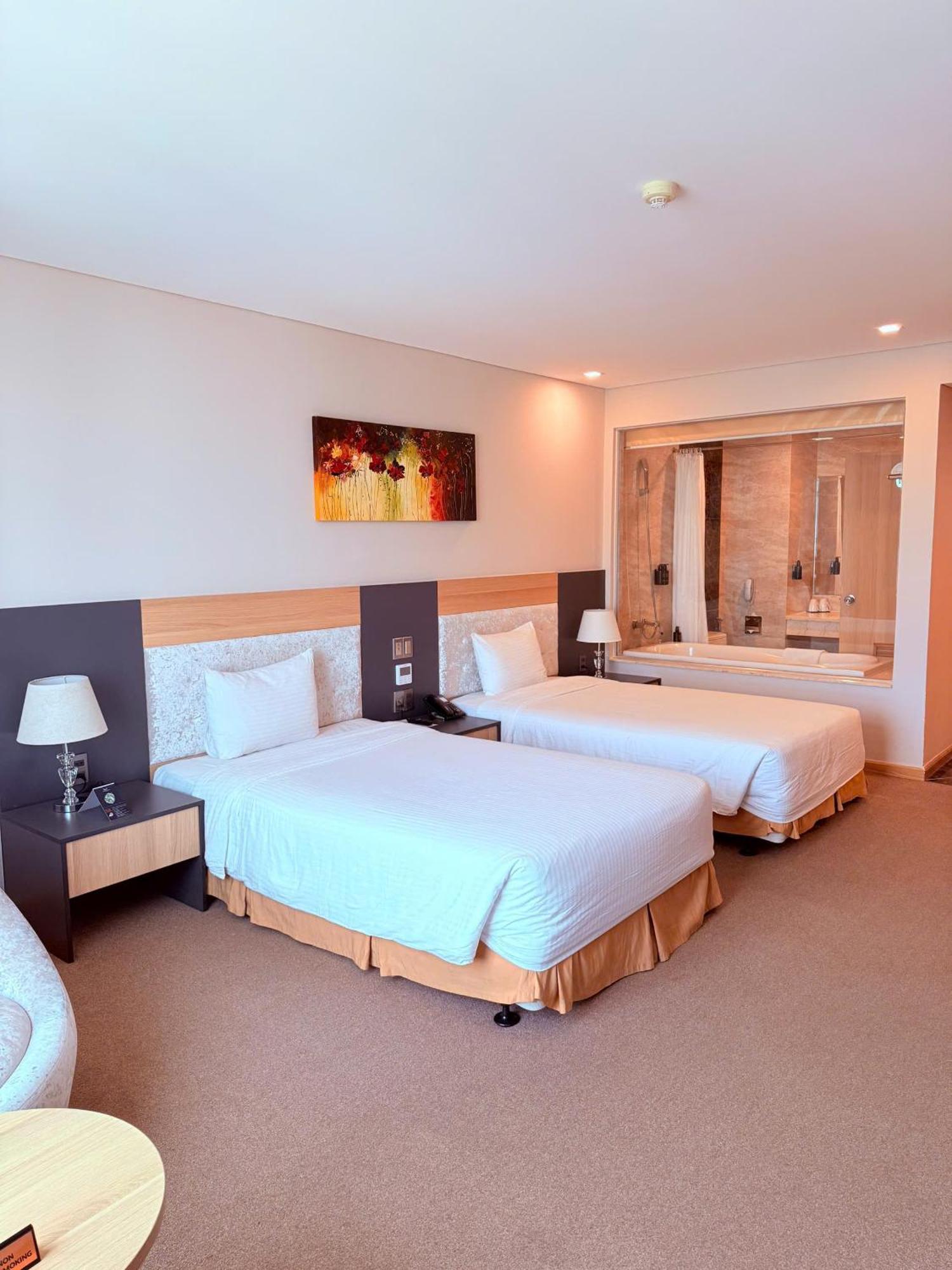 Muong Thanh Luxury Nha Trang Hotel Bagian luar foto