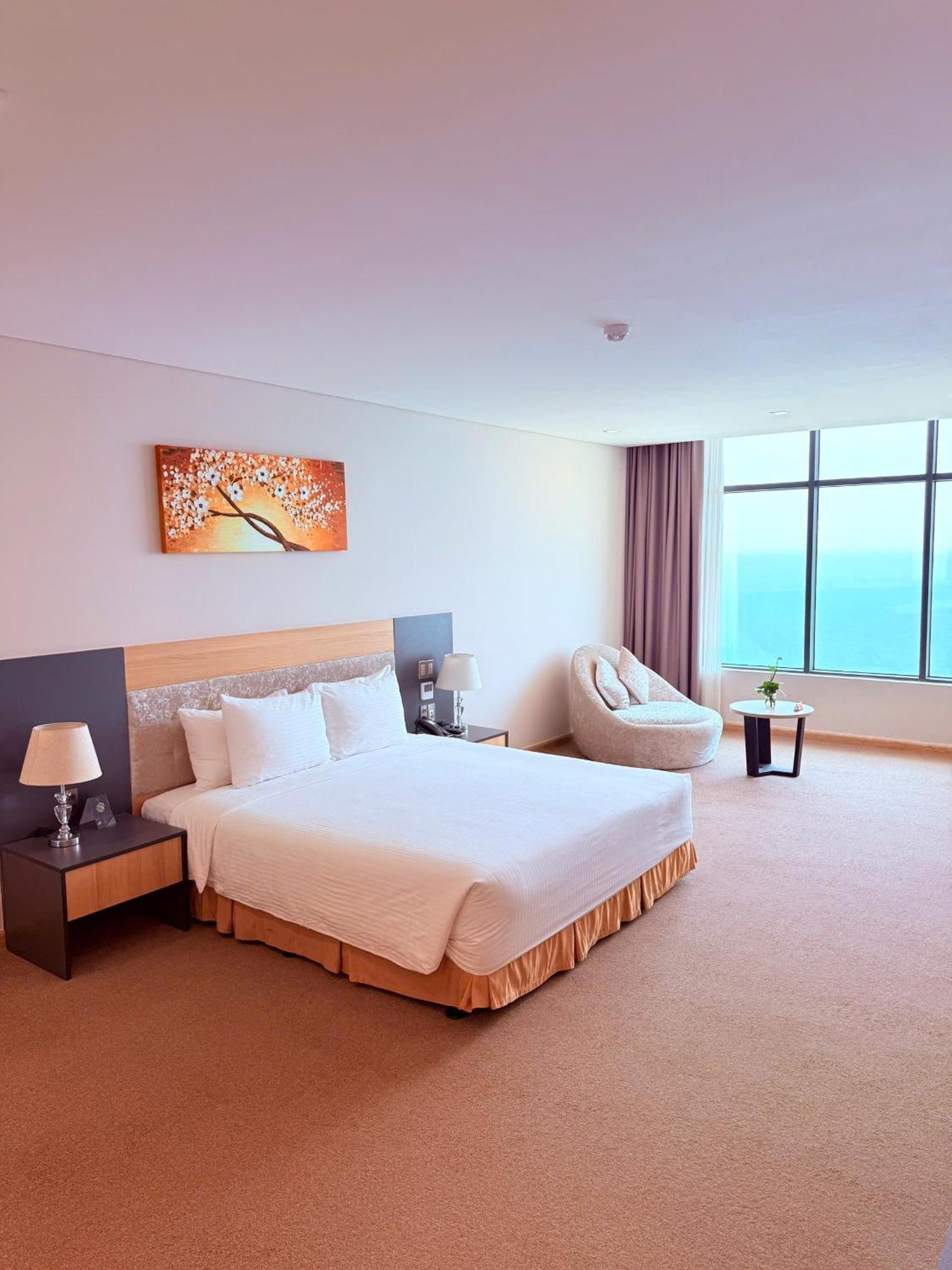 Muong Thanh Luxury Nha Trang Hotel Bagian luar foto