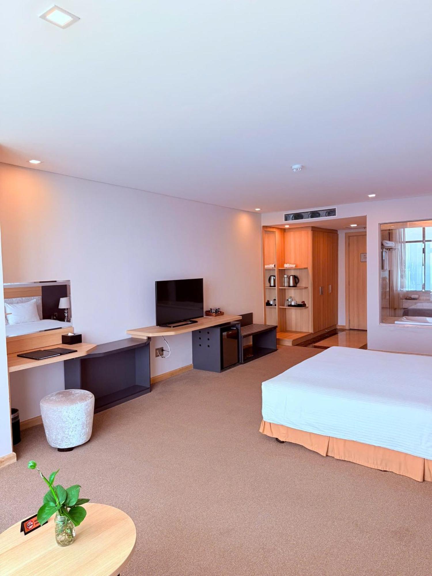 Muong Thanh Luxury Nha Trang Hotel Bagian luar foto